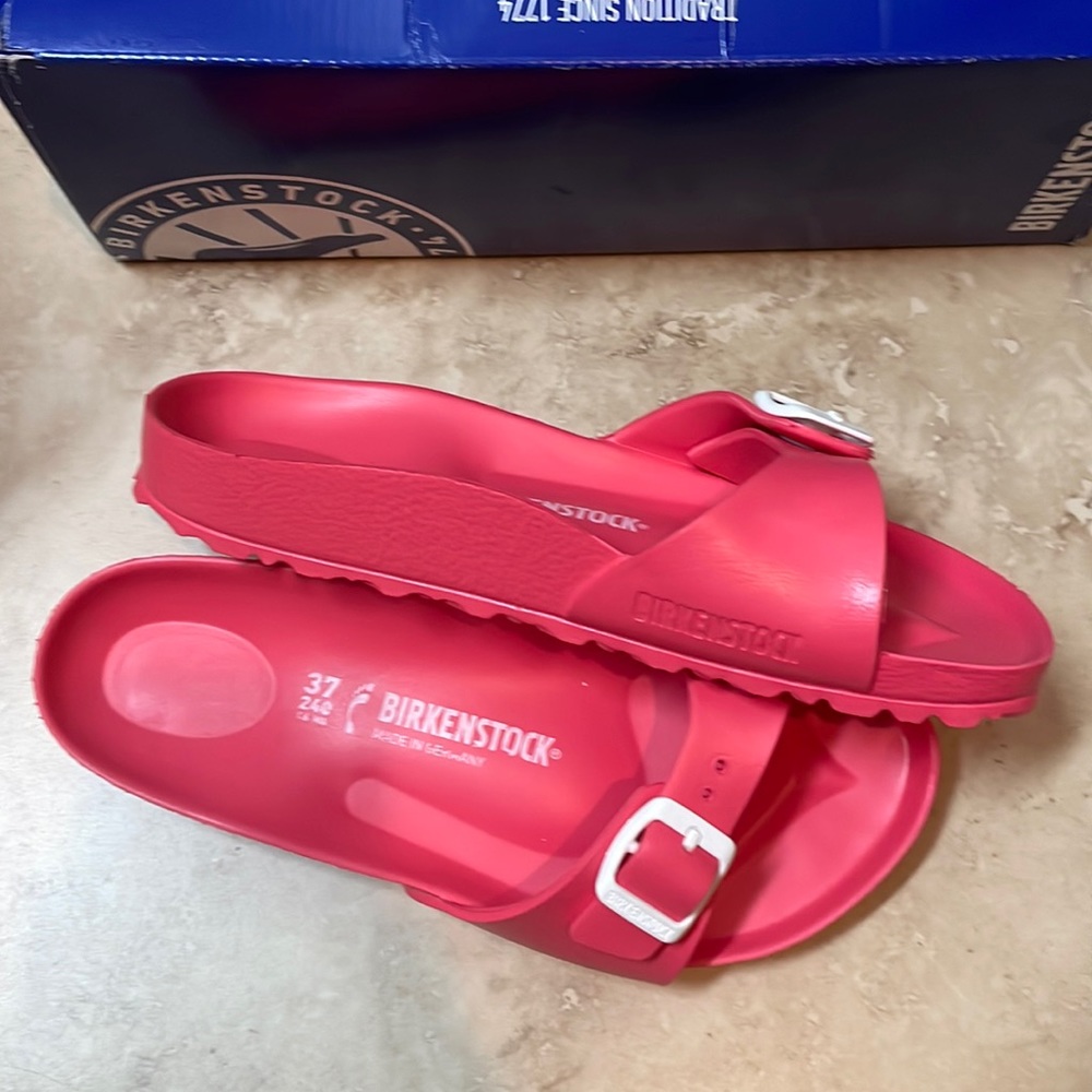 Birkenstock womens pink slip on slippers Madrid Lia coral